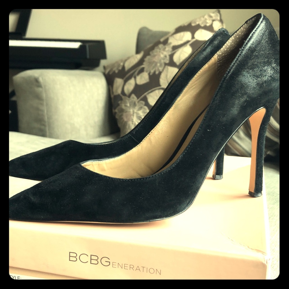 Black suede pumps